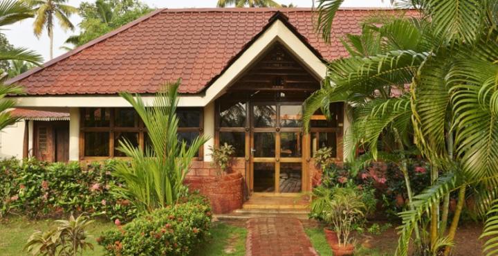 Club Mahindra كوماراكوم المظهر الخارجي الصورة